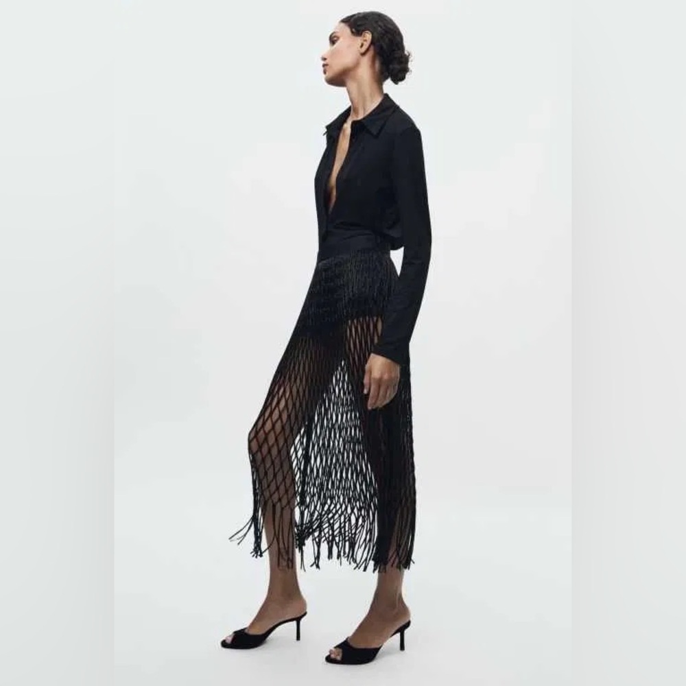 Zara ZW Collection Size M-L Beaded Midi Skirt Party Wear Black Fishnet Fringe